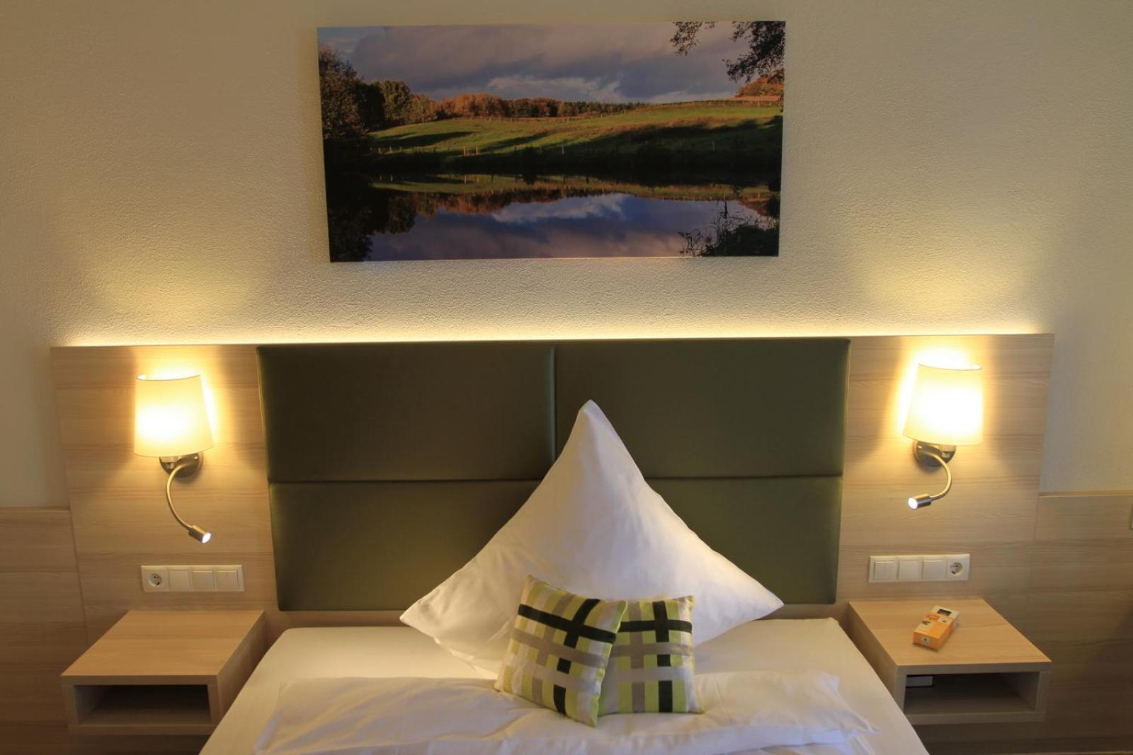 Waldhotel Zum Bergsee Damme Pokoj fotografie